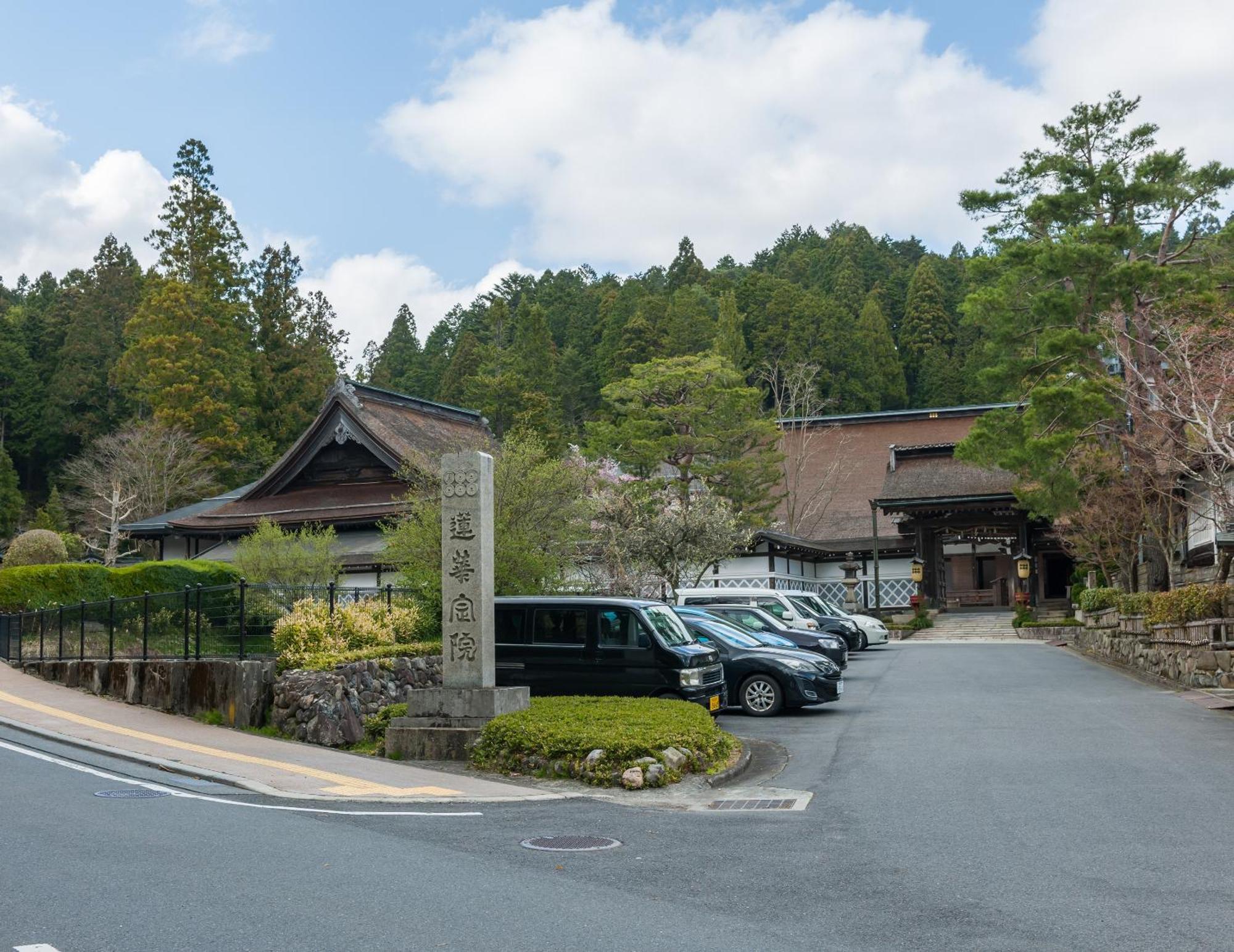 Koyasan Sanadabo Rengejoin Hotel Eksteriør billede