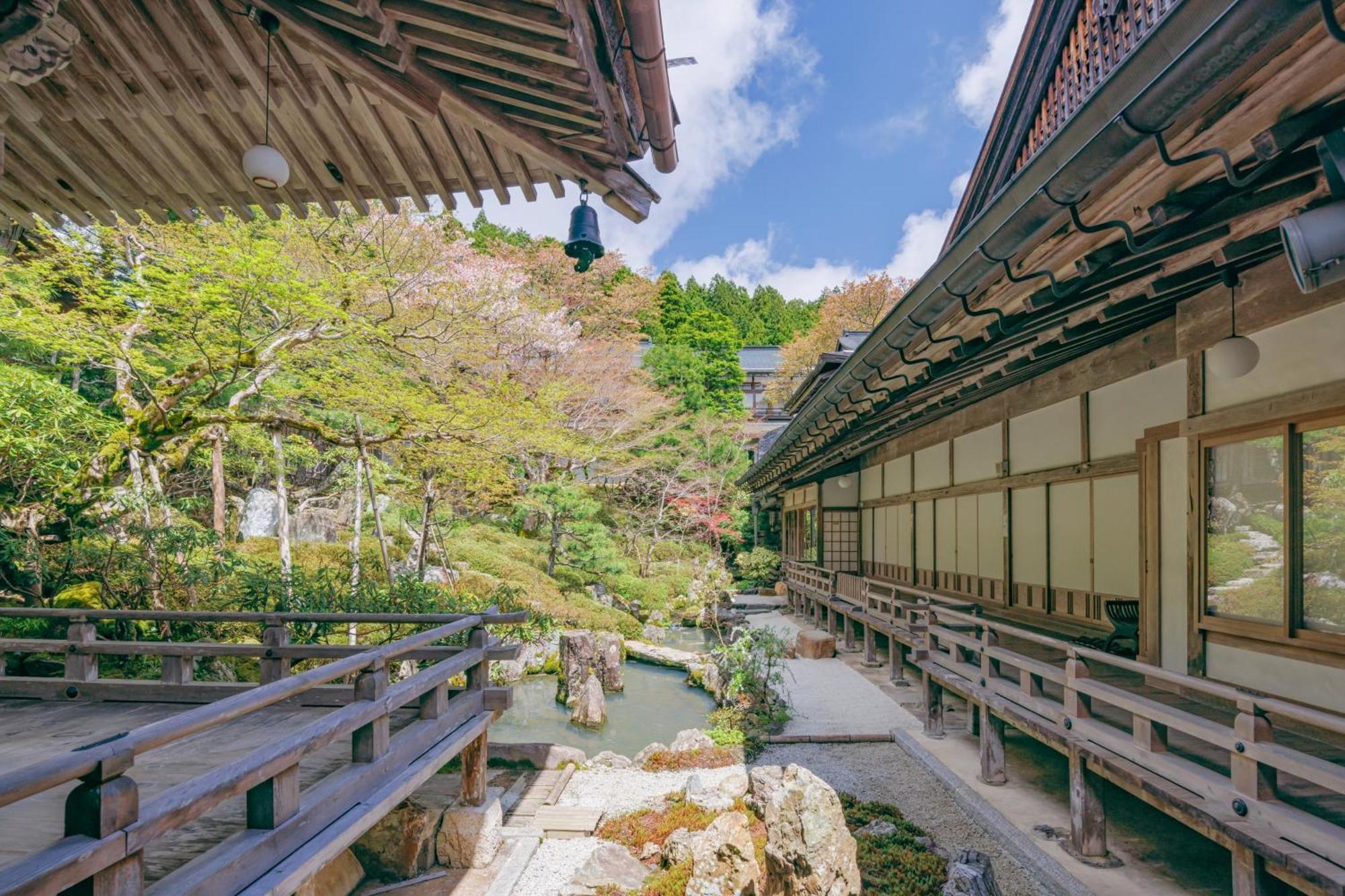 Koyasan Sanadabo Rengejoin Hotel Eksteriør billede
